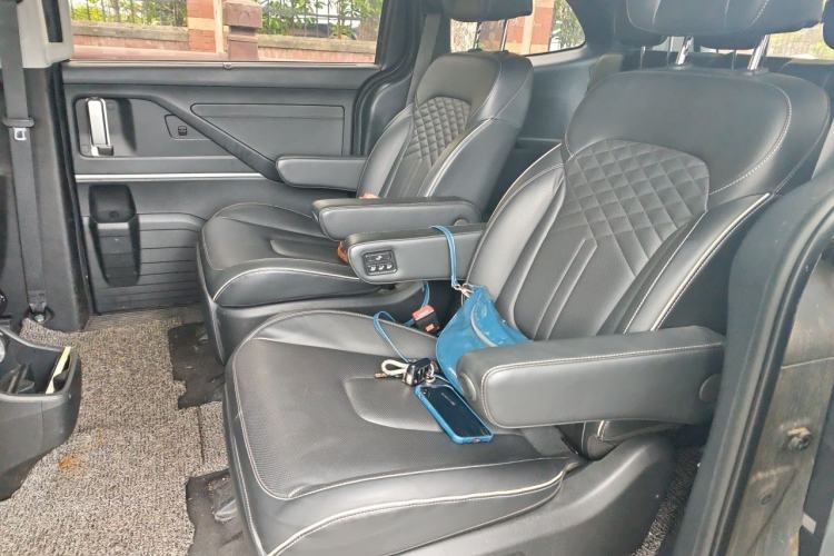 Used Hyundai Custo 2021 380TGDi Smart Love Flagship Edition TOP Premium Left Rear Seat