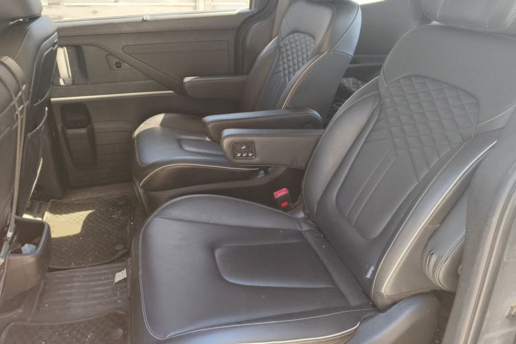 Used Hyundai Custo 2021 380TGDi Smart Luxury Premium LUX Left Rear Seat