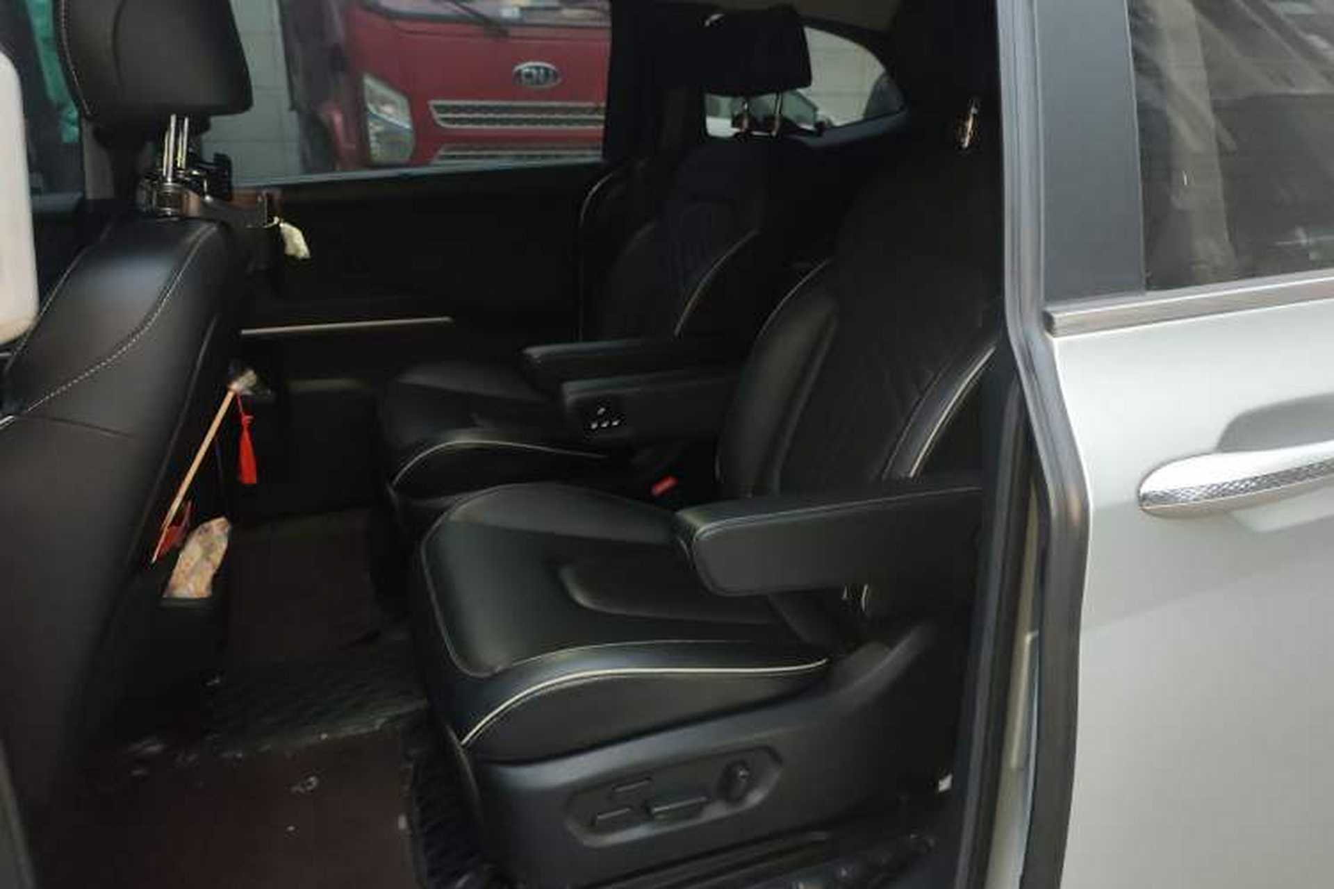 Used Hyundai Custo 2021 380TGDi Smart Love Flagship Edition TOP Premium Left Rear Seat