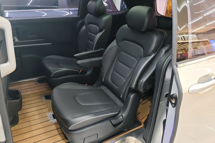 Used Hyundai Custo 2021 270TGDi Prestige LUX Left Rear Seat