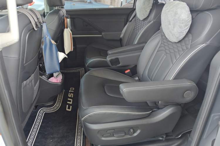 Used Hyundai Custo 2021 380TGDi Smart Love Flagship Edition TOP Premium Left Rear Seat