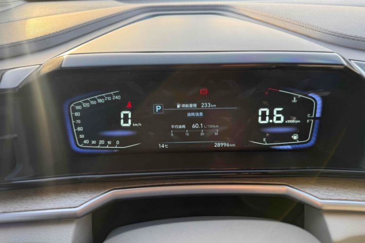 Used Hyundai Custo 2021 380TGDi Smart Luxury Premium LUX Odometer Close Up