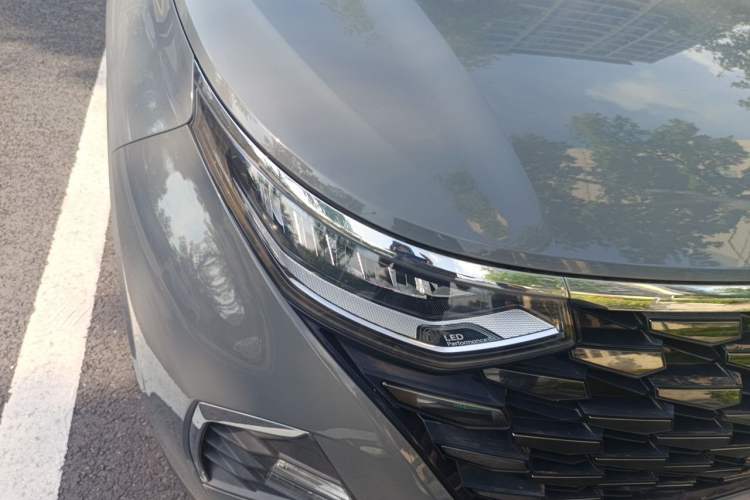 Used Hyundai Custo 2021 270TGDi Prestige LUX Right Front Headlight