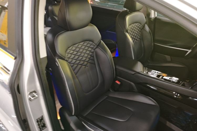 Used Hyundai Custo 2021 380TGDi Smart Luxury Premium LUX Right Front Seat