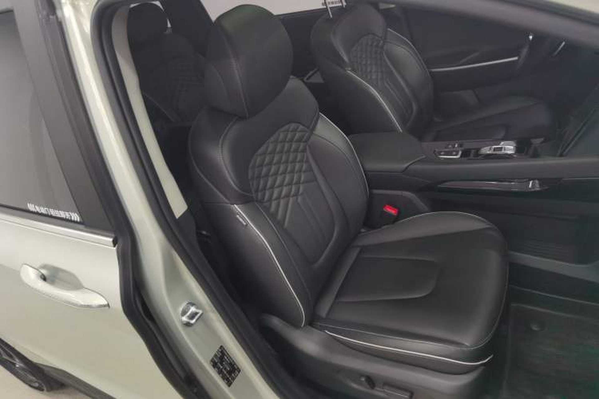 Used Hyundai Custo 2021 380TGDi Smart Love Flagship Edition TOP Premium Right Front Seat