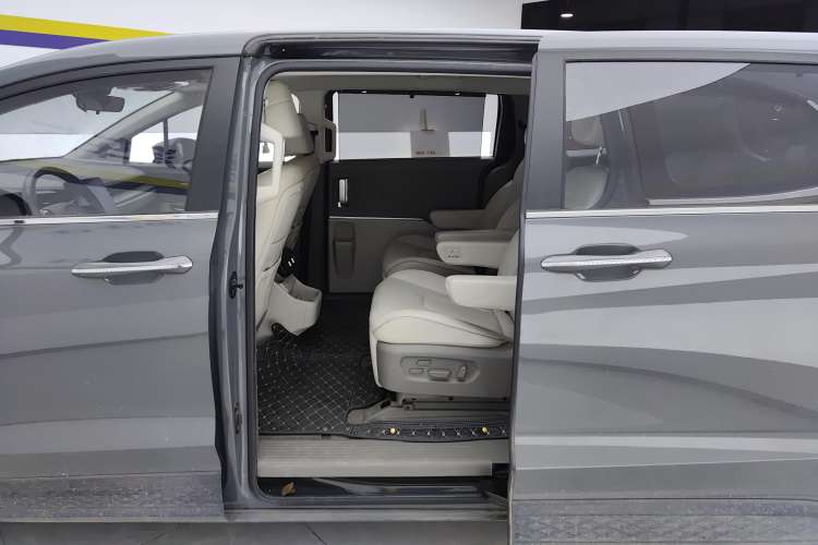 Used Hyundai Custo 2021 380TGDi Smart Luxury Premium LUX Right Rear Seat