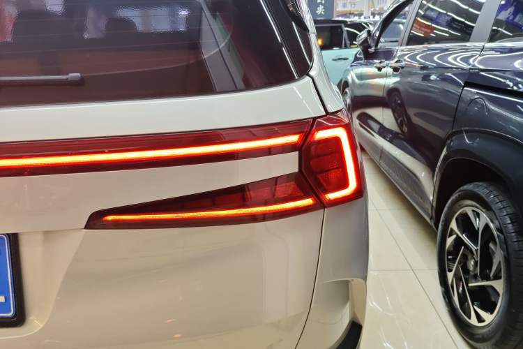 Used Hyundai Custo 2021 270TGDi Prestige LUX Right Rear Taillight