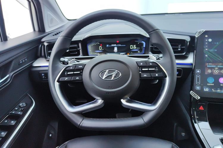 Used Hyundai Custo 2021 380TGDi Smart Love Flagship Edition TOP Premium Steering Wheel