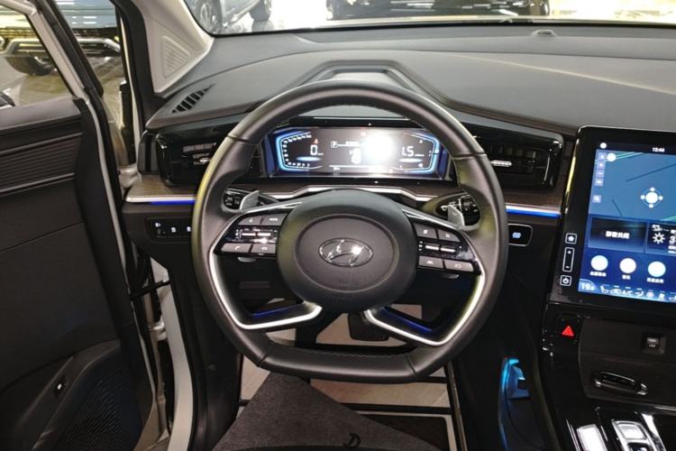 Used Hyundai Custo 2021 380TGDi Smart Luxury Premium LUX Steering Wheel