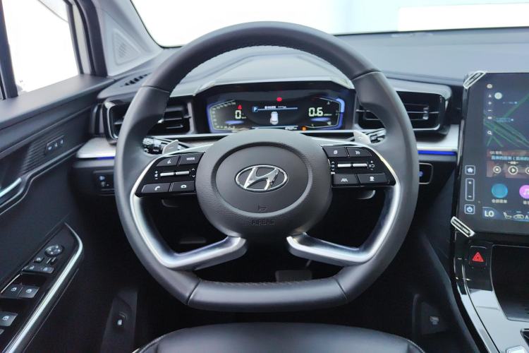 Used Hyundai Custo 2021 380TGDi Smart Love Flagship Edition TOP Premium Steering Wheel