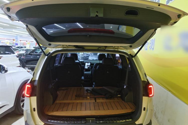 Used Hyundai Custo 2021 270TGDi Prestige LUX Trunk