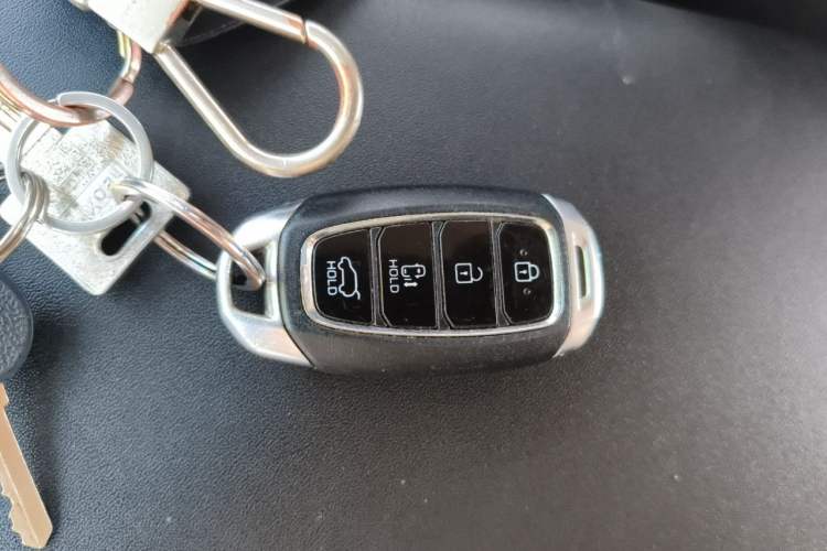 Used Hyundai Custo 2021 380TGDi Smart Luxury Premium LUX Vehicle Key