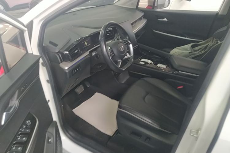 Used Hyundai Custo 2021 380TGDi Deluxe Edition DLX Driver Seat