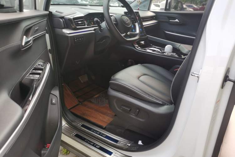 Used Hyundai Custo 2021 380TGDi Smart Love Flagship Edition TOP Premium Driver Seat