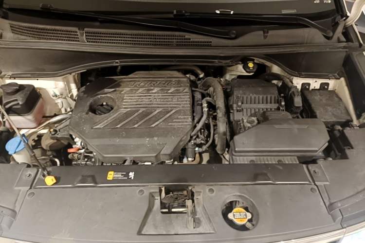 Used Hyundai Custo 2021 380TGDi Smart Luxury Premium LUX Engine Bay