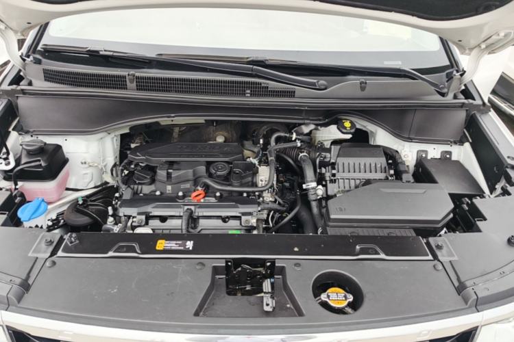 Used Hyundai Custo 2021 270TGDi Prestige LUX Engine Bay