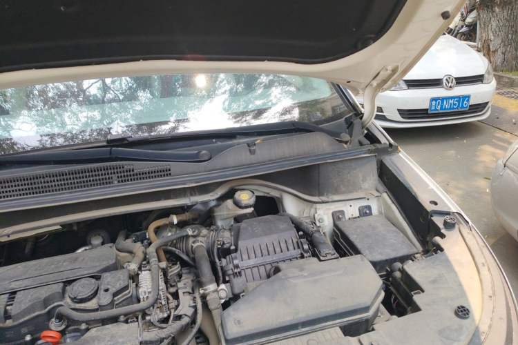 Used Hyundai Custo 2021 270TGDi Prestige LUX Engine Bay Left
