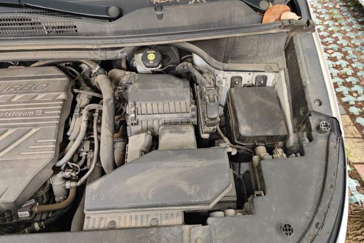 Used Hyundai Custo 2021 380TGDi Smart Luxury Premium LUX Engine Bay Left