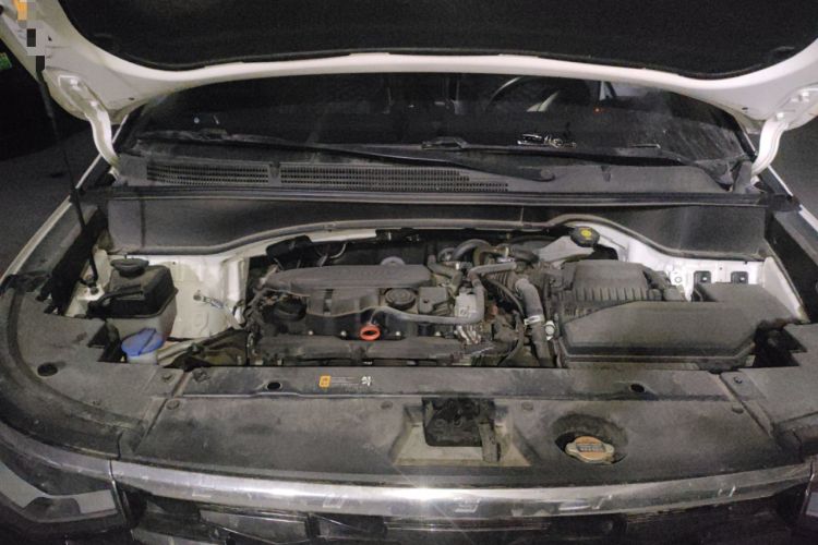 Used Hyundai Custo 2021 270TGDi Prestige LUX Engine Bay