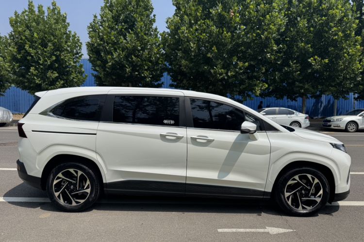 Used Hyundai Custo 2021 270TGDi Prestige LUX Exterior 3