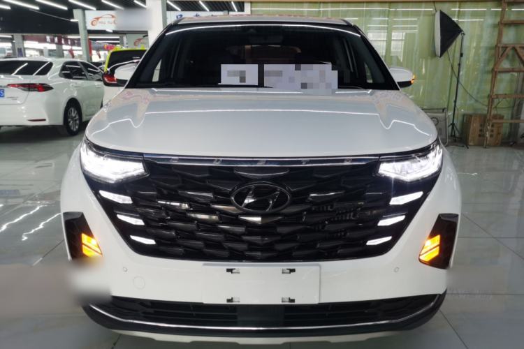 Used Hyundai Custo 2021 270TGDi Prestige LUX Front
