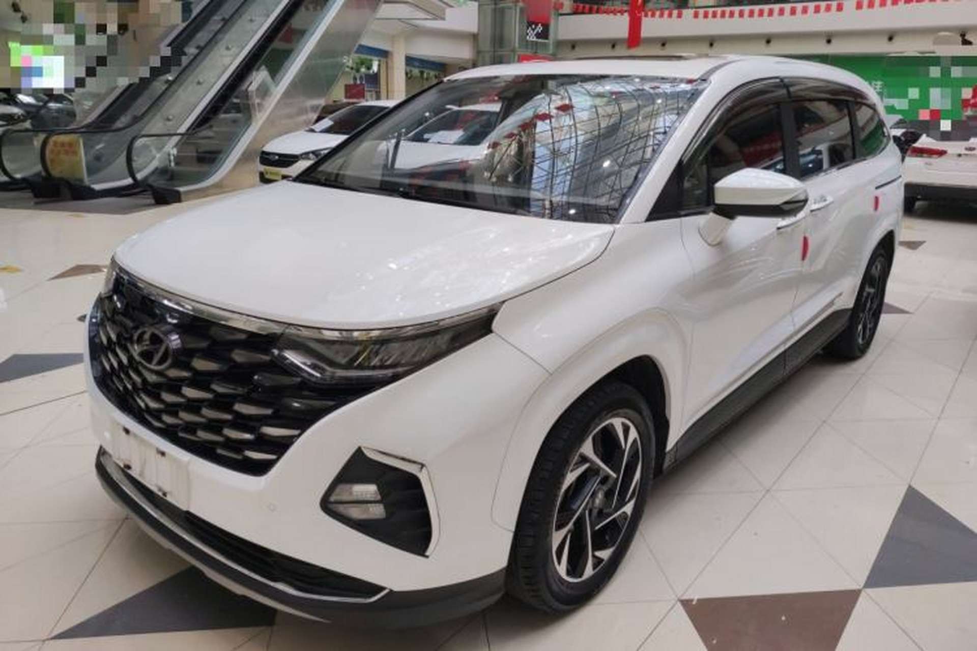 Used Hyundai Custo 2021 380TGDi Smart Luxury Premium LUX Front Left 45 Deg