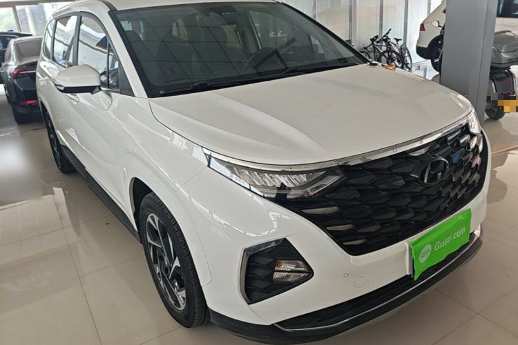 Used Hyundai Custo 2021 380TGDi Smart Luxury Premium LUX Front Right 45 Deg