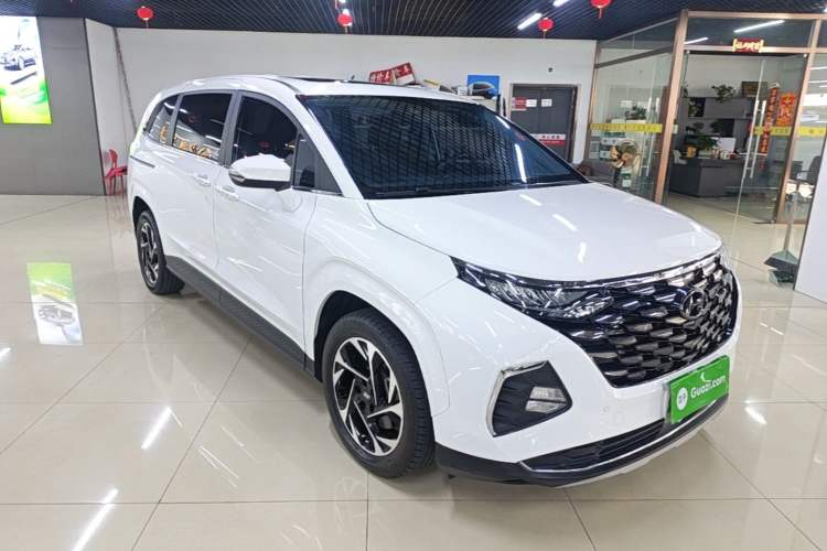 Used Hyundai Custo 2021 380TGDi Smart Luxury Premium LUX Front Right 45 Deg
