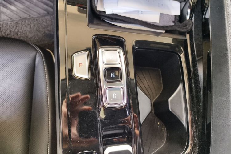Used Hyundai Custo 2021 380TGDi Smart Love Flagship Edition TOP Premium Gear Lever