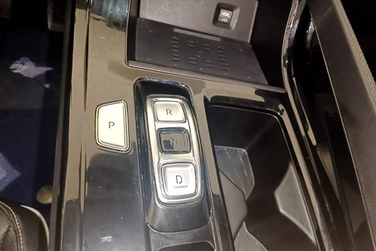 Used Hyundai Custo 2021 380TGDi Smart Luxury Premium LUX Gear Lever