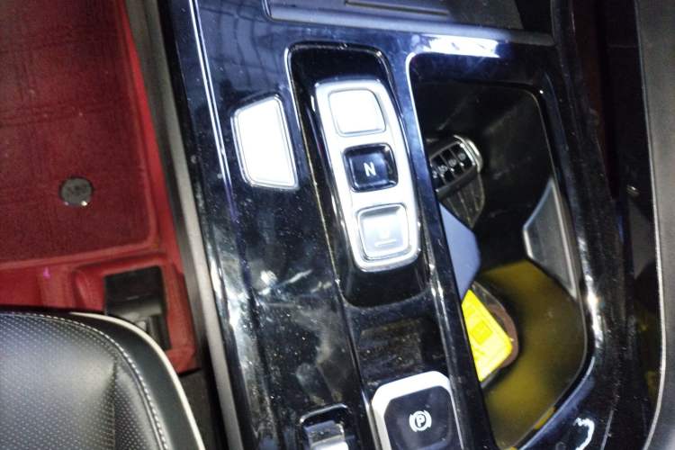 Used Hyundai Custo 2021 380TGDi Smart Love Flagship Edition TOP Premium Gear Lever