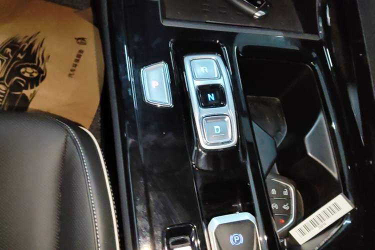 Used Hyundai Custo 2021 380TGDi Smart Love Flagship Edition TOP Premium Gear Lever