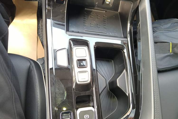 Used Hyundai Custo 2021 380TGDi Smart Love Flagship Edition TOP Premium Gear Lever