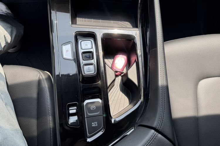 Used Hyundai Custo 2021 270TGDi Prestige LUX Gear Lever