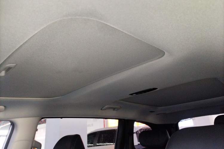 Used Hyundai Custo 2021 380TGDi Smart Love Flagship Edition TOP Premium Headliner