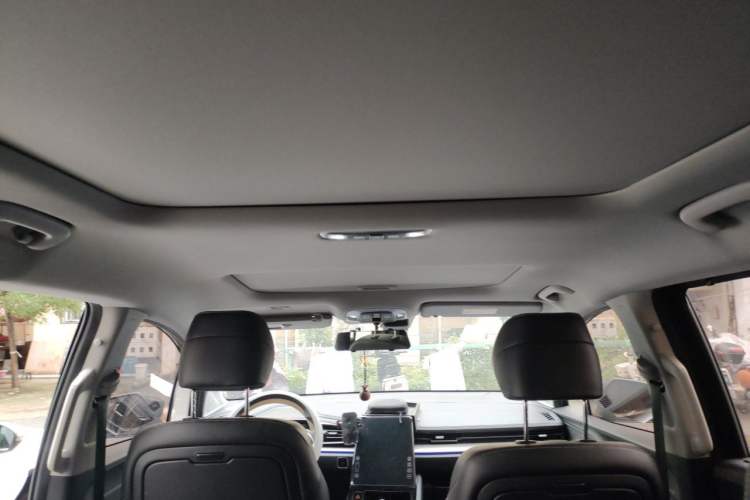 Used Hyundai Custo 2021 380TGDi Smart Love Flagship Edition TOP Premium Headliner