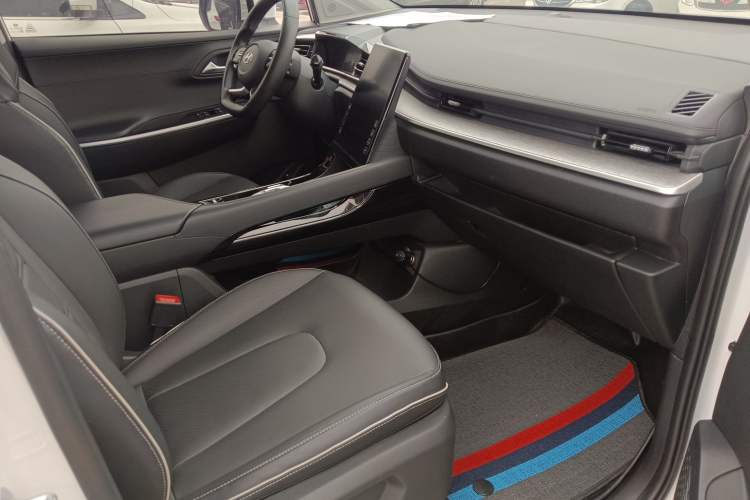 Used Hyundai Custo 2021 270TGDi Prestige LUX Interior 1