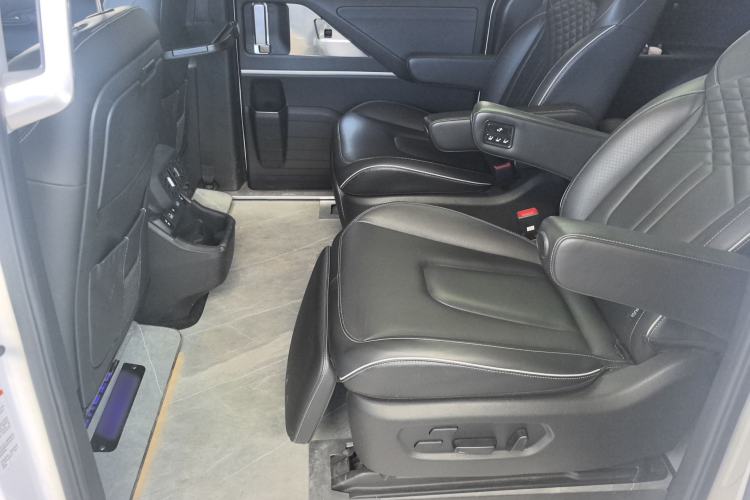 Used Hyundai Custo 2021 380TGDi Smart Luxury Premium LUX Interior 1