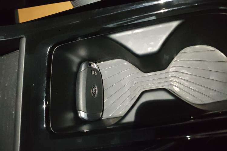 Used Hyundai Custo 2021 270TGDi Prestige LUX Interior 1