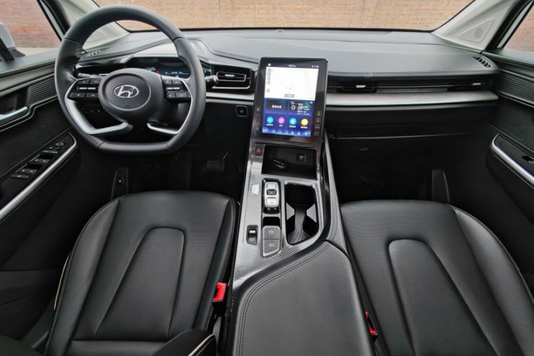 Used Hyundai Custo 2021 270TGDi Prestige LUX Interior 2