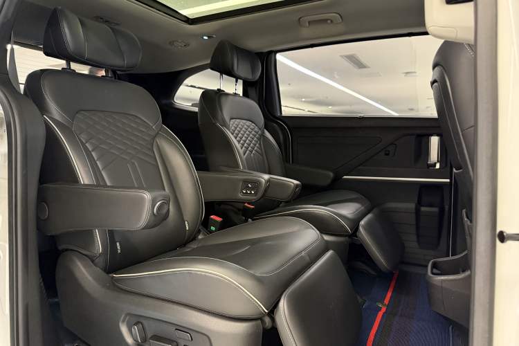 Used Hyundai Custo 2021 380TGDi Smart Luxury Premium LUX Interior 2