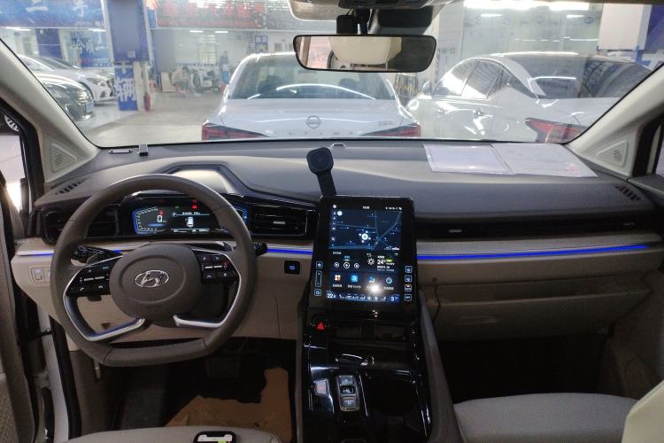 Used Hyundai Custo 2021 380TGDi Smart Love Flagship Edition TOP Premium Interior 2