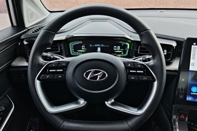 Used Hyundai Custo 2021 270TGDi Prestige LUX Interior 3
