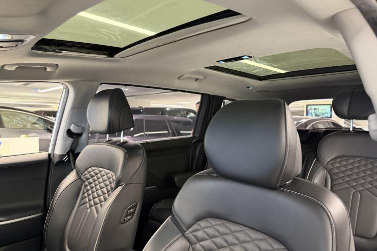 Used Hyundai Custo 2021 380TGDi Smart Luxury Premium LUX Interior 3