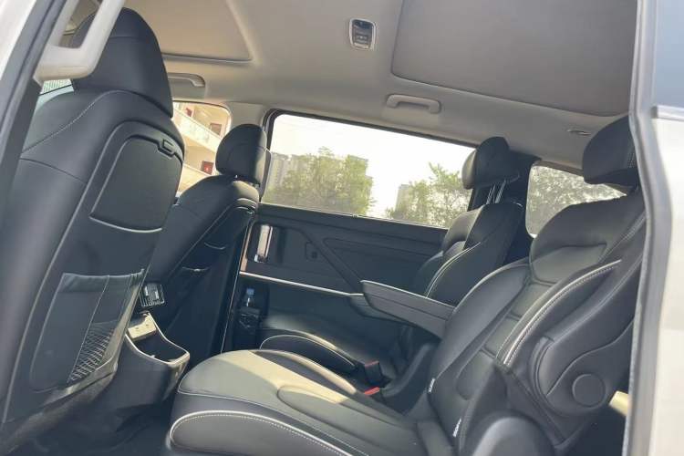 Used Hyundai Custo 2021 270TGDi Prestige LUX Interior 3