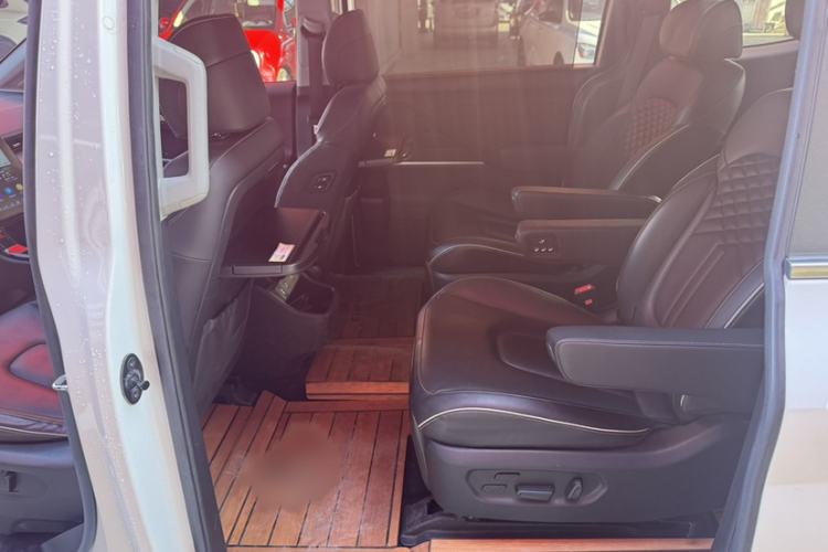 Used Hyundai Custo 2021 270TGDi Prestige LUX Interior 3