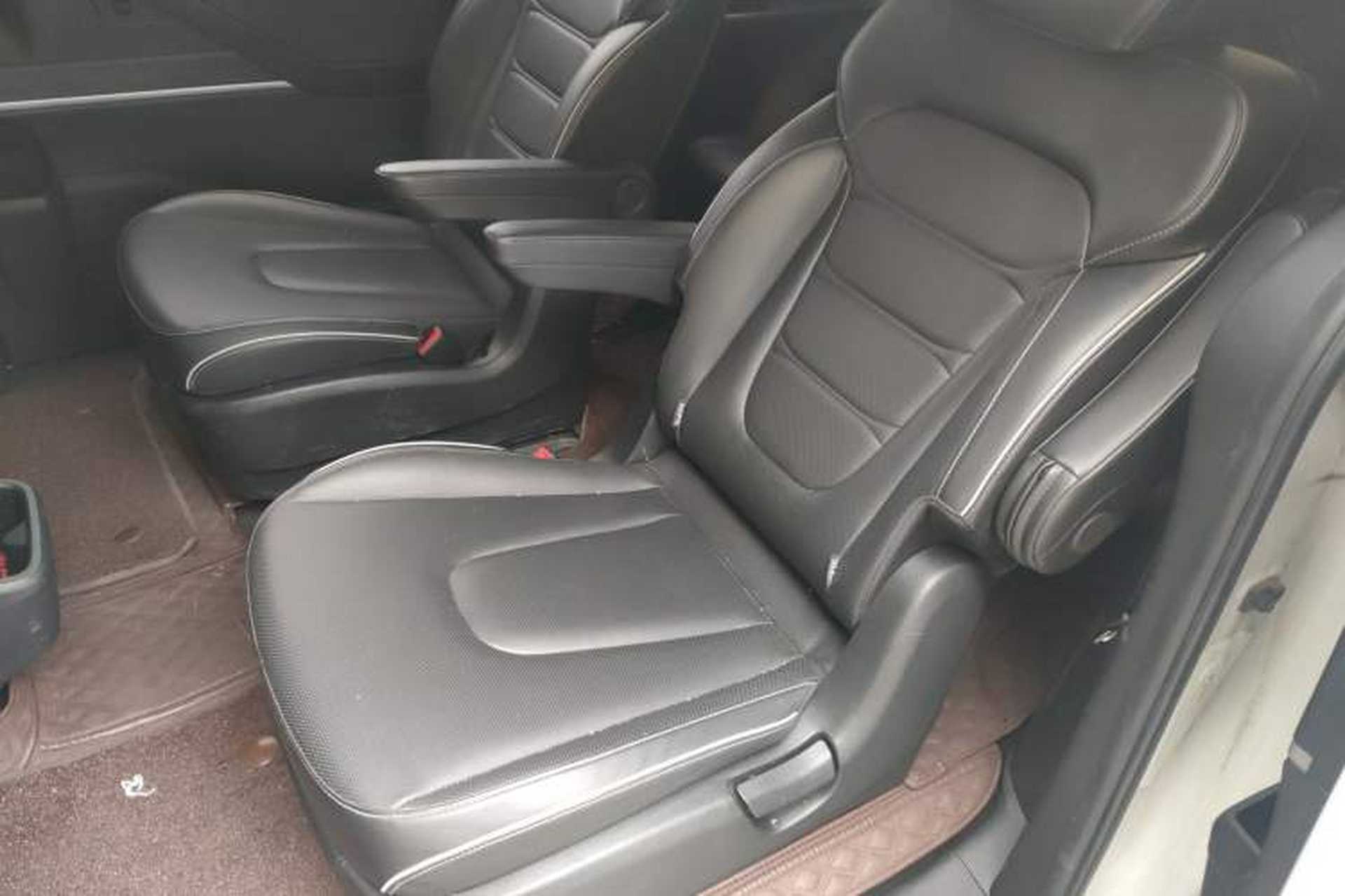 Used Hyundai Custo 2021 380TGDi Deluxe Edition DLX Interior 4