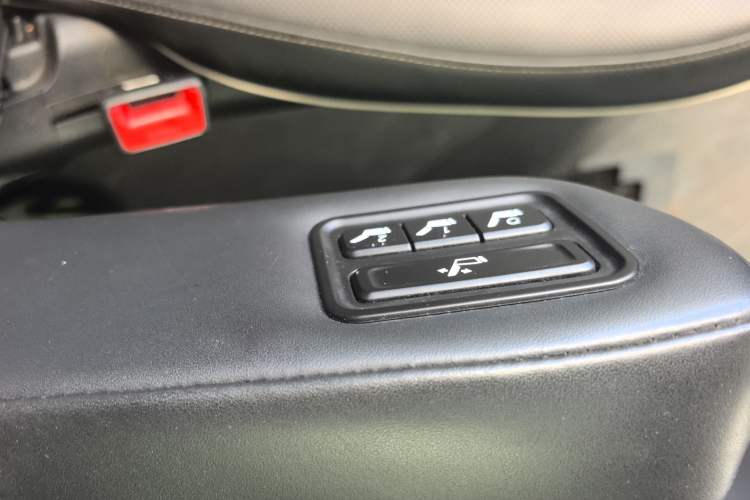 Used Hyundai Custo 2021 380TGDi Smart Luxury Premium LUX Interior 6