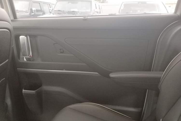 Used Hyundai Custo 2021 270TGDi Prestige LUX Interior 6