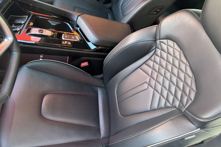 Used Hyundai Custo 2021 270TGDi Prestige LUX Interior 7